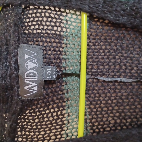 DOLLSKILL WIDOW L/XL CURSE BREAKER KNIT CARDIGAN BLACK WITH GREEN STRIPS SWEATER - Picture 4 of 12